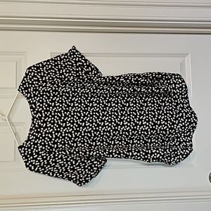 Banana Republic Poka Dotted Dress Shirt, size S